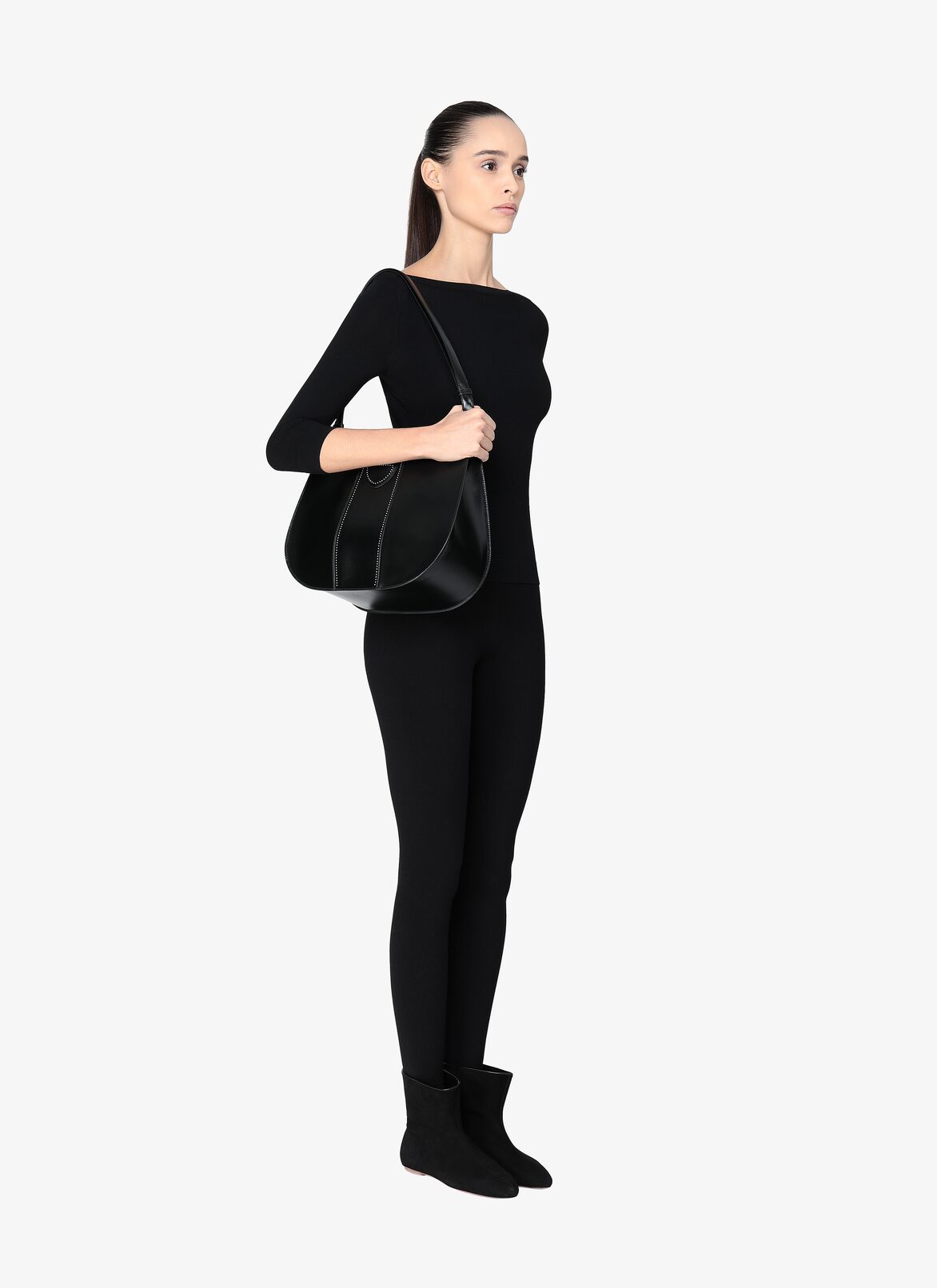 A28 Shoulder Bag ALAÏA BLACK A28 SHOULDER BAG